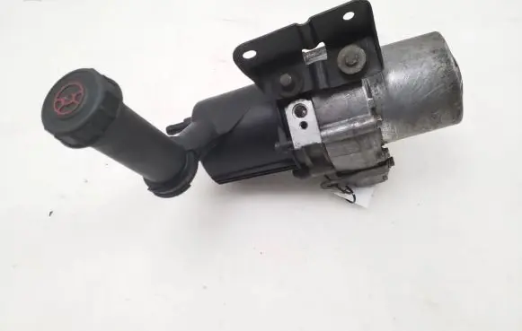 Peugeot 307 Power steering pump