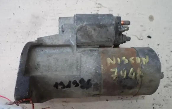 Nissan Serena Starter motor
