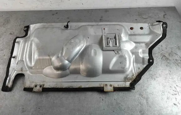 Land Rover Discovery Sport Other engine bay part LR085556