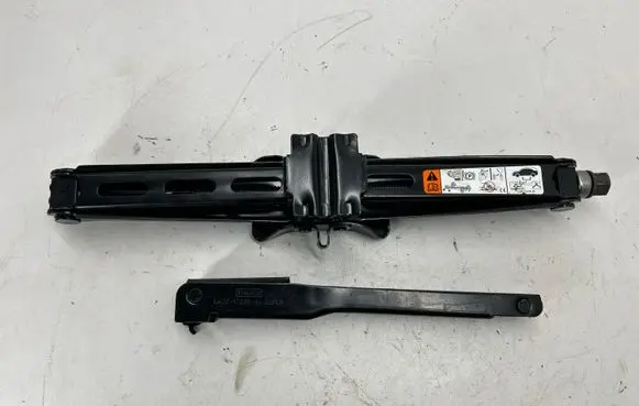 Ford Edge II Lift Jack FT4C17080AA EM2C170035AA CV6917A078AB