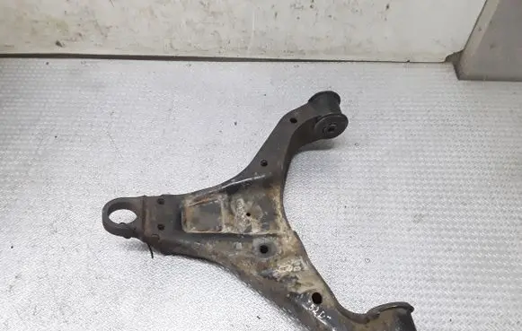 Mercedes-Benz Sprinter W906 Front lower control arm/wishbone