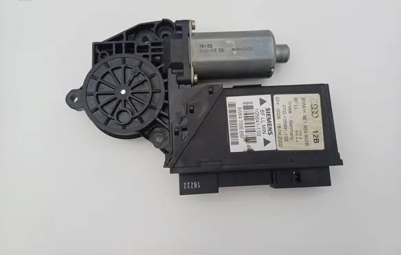 Audi A4 S4 B6 8E 8H Front door window regulator motor 0130821764 8E1959802B