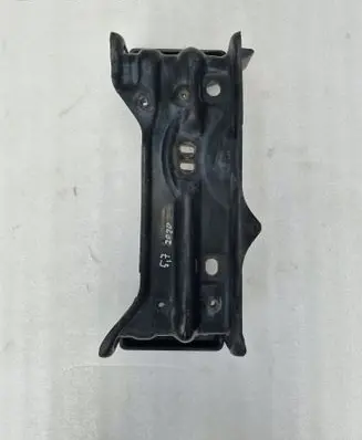 Dodge Durango Gearbox mounting bracket 68229852AA