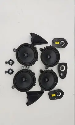 Volvo V60 Audio system kit 8676891 31332797 08676893
