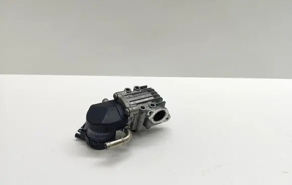 BMW 5 E60 E61 EGR valve 7548415 7548415058