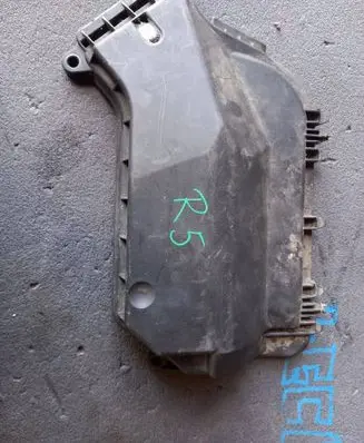 Audi A4 S4 B8 8K Fuse box cover 8K1907613C
