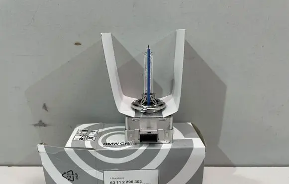 BMW 5 F10 F11 Xenon bulb 2296302