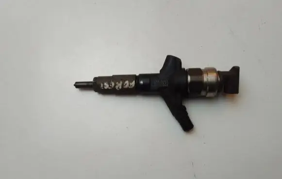 Subaru Forester SH Fuel injector 16613AA030