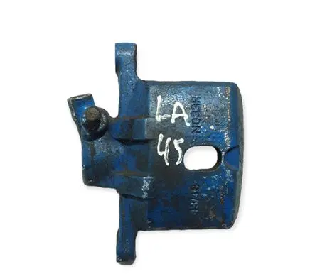 Mitsubishi Pajero Rear brake caliper N033R