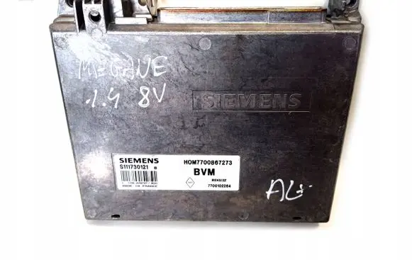 Renault Laguna I Engine control unit/module 7700102264