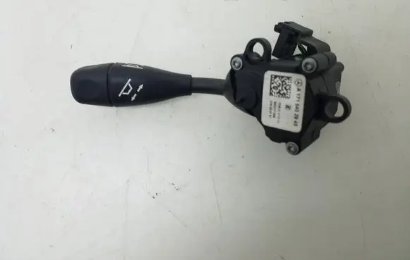 Mercedes-Benz CLS C219 Steering wheel adjustment switch A1715402945