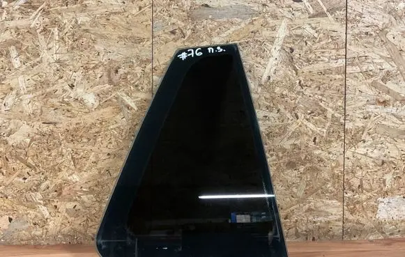 Opel Insignia A Rear vent window glass 43R000055 EG00090 DOT747M600AS9
