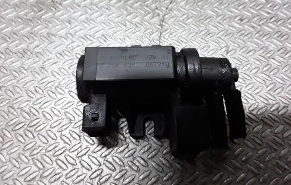 BMW 5 E60 E61 Turbo solenoid valve 7796634