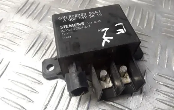 Mercedes-Benz E W211 Other relay A0025423819