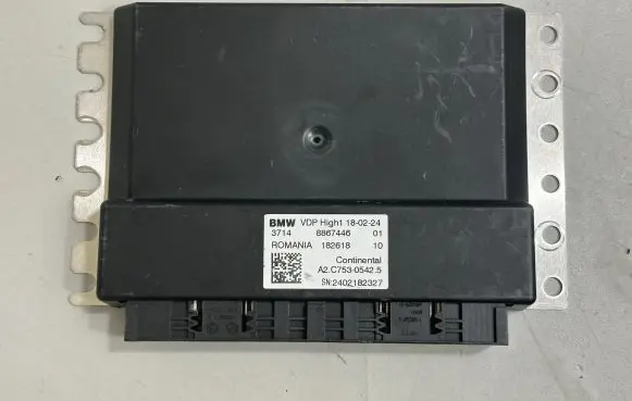 BMW i4 Air suspension control unit module (rear) 8867446 8858488