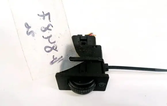 Toyota Corolla Verso AR10 Headlight level height control switch 8415202021 84152-02021