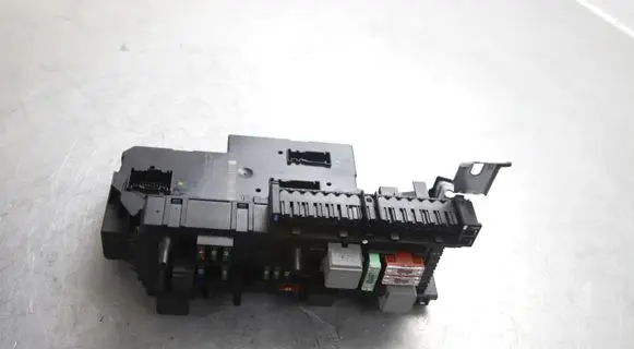 Mercedes-Benz E W212 Fuse module A2129001506
