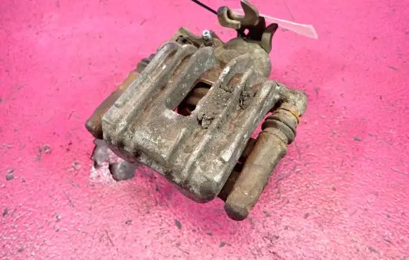 Rear brake caliper