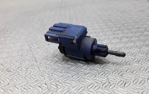 Clutch pedal sensor