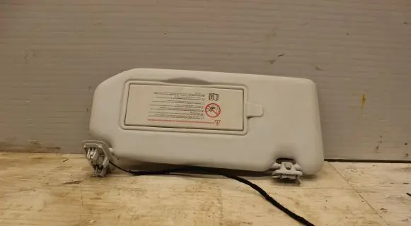 Peugeot 508 Sun visor
