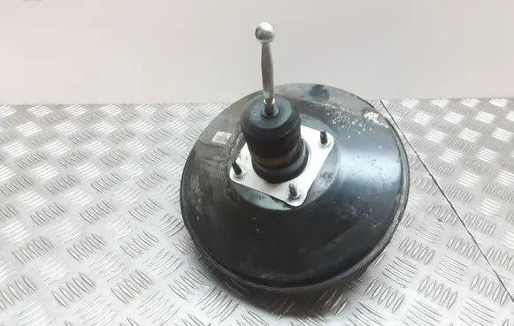 Skoda Octavia Mk2 (1Z) Brake booster 1K1614105AE