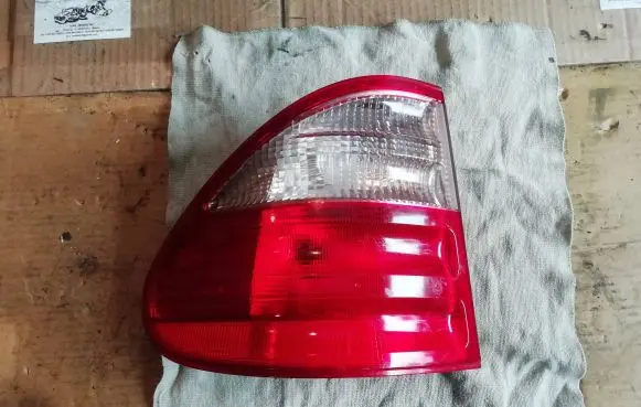 Mercedes-Benz E W210 Rear/tail lights A2108205364
