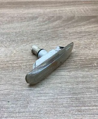 BMW 3 E46 Front fender indicator light 2228592