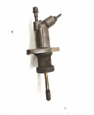 Clutch slave cylinder