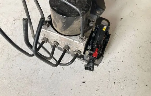 Seat Ibiza IV (6J,6P) ABS Pump 6Q0907379AF 6Q0614117 0265201712