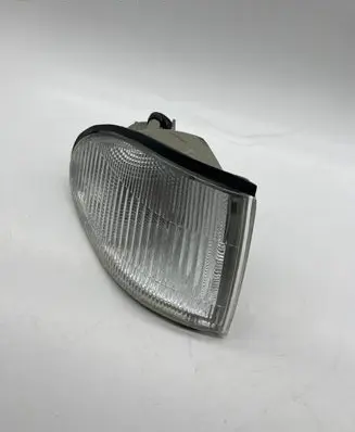 Hyundai Sonata Front indicator light 082211505