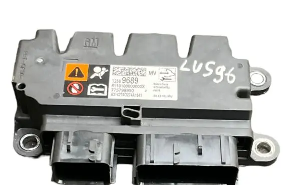 Opel Zafira C Airbag control unit/module 13589689 775799950