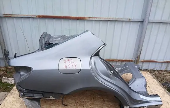 Mercedes-Benz CLS C218 AMG Rear quarter panel A2186370244