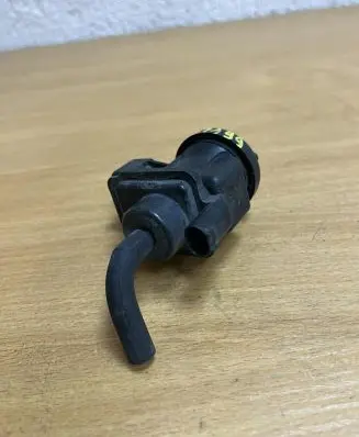 Mercedes-Benz E W210 EGR valve A0005450527 D7199