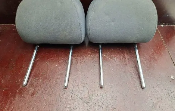 BMW 3 E46 Front seat headrest 