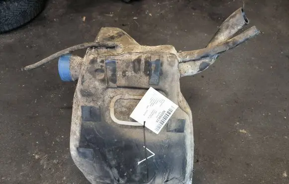 Chevrolet Corvette C5 Fuel tank 