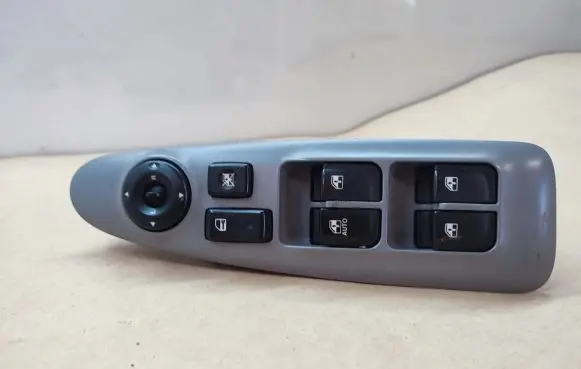 KIA Magentis Electric window control switch 457490