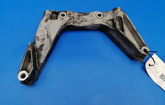 MG ZT - ZT-T Engine mounting bracket KKU107640