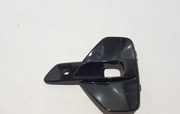 Volvo C40 Front bumper lower grill 32347387