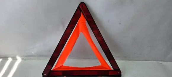 BMW 3 G20 G21 Emergency warning sign 