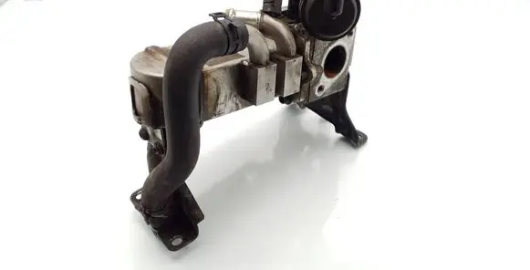 Audi A6 S6 C6 4F EGR valve 059131511 059131063D