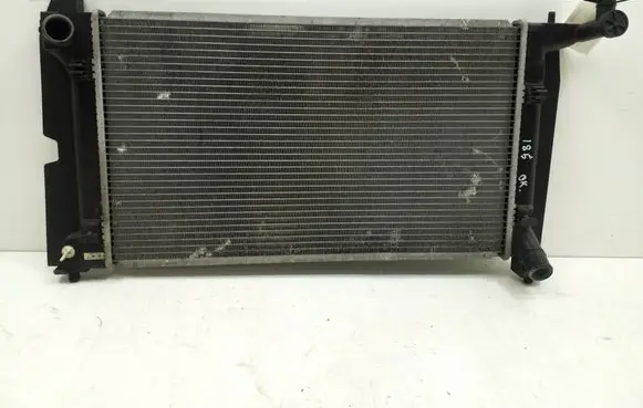 Toyota Corolla E120 E130 Coolant radiator 164000D200
