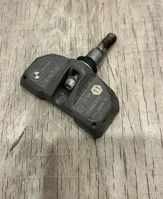 BMW 3 E92 E93 Tire pressure sensor 6781847