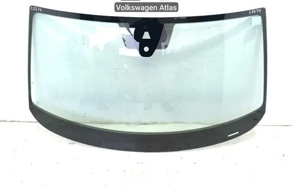 Volkswagen Atlas Front windscreen/windshield window AS1M147