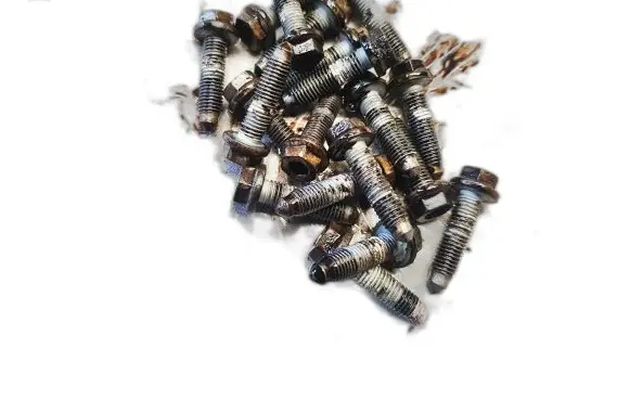 Volkswagen Golf IV Nuts/bolts 