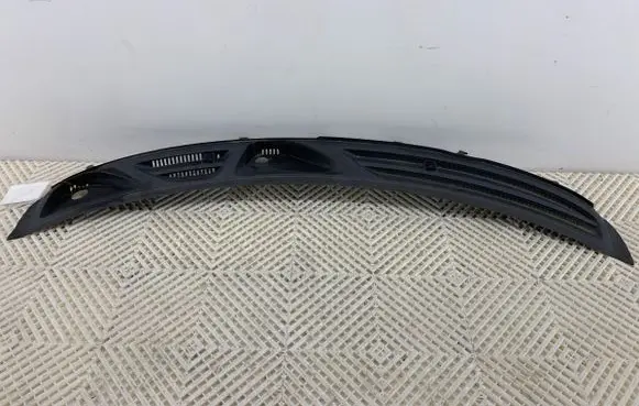 Wiper trim