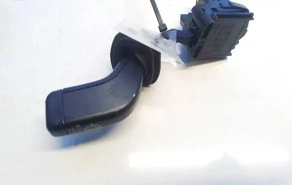 Opel Astra G Wiper control stalk 090243395 501392