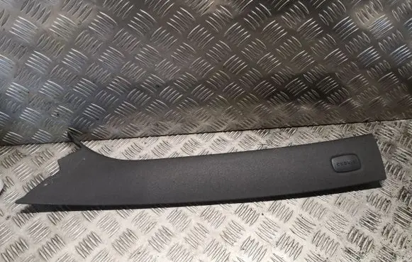 Mercedes-Benz C W204 (A) pillar trim 2046904526 A2046904526