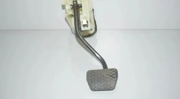 BMW 3 F30 F35 F31 Brake pedal 6797405 35006797405 6860647