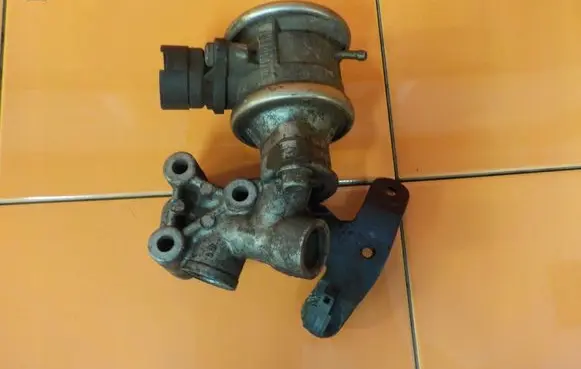 Seat Alhambra (Mk1) EGR valve line/pipe/hose 