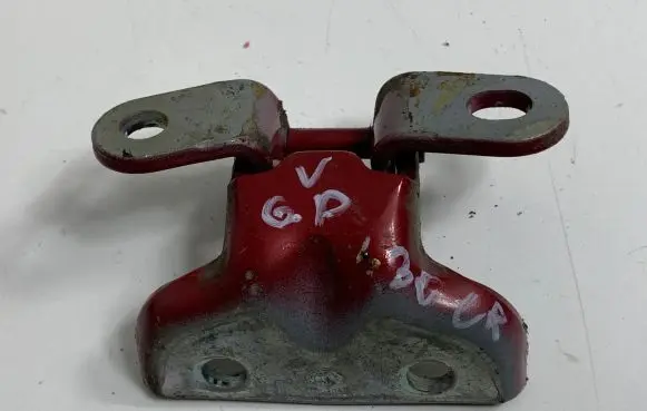 Hyundai i30 Rear door upper hinge